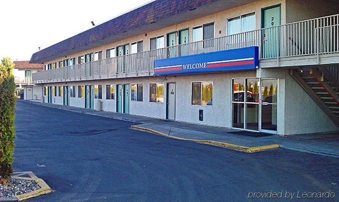 Rodeway Inn Pasco Extérieur photo
