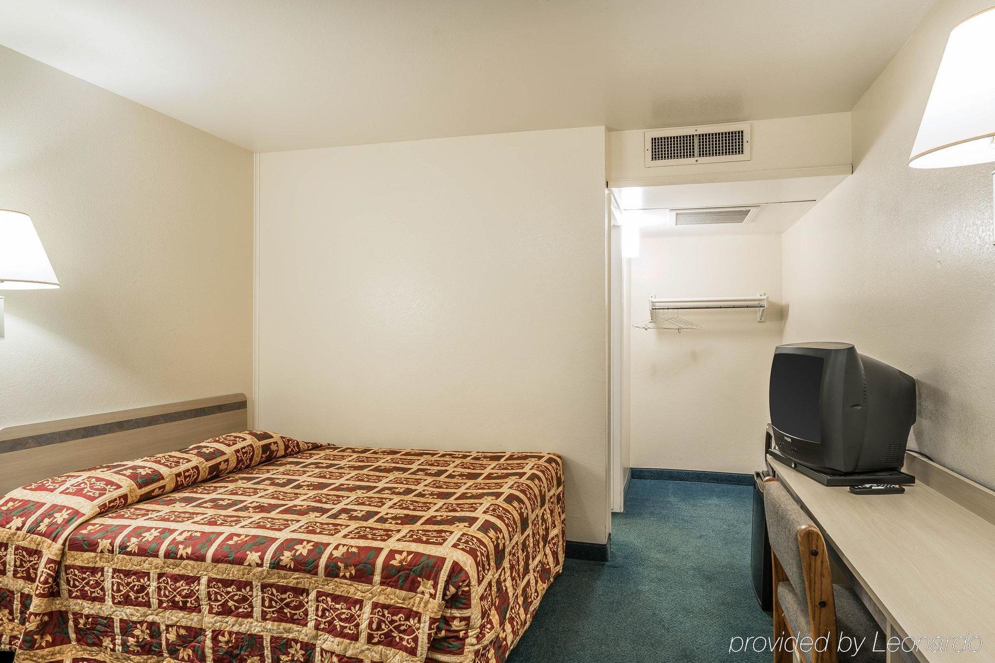 Rodeway Inn Pasco Extérieur photo