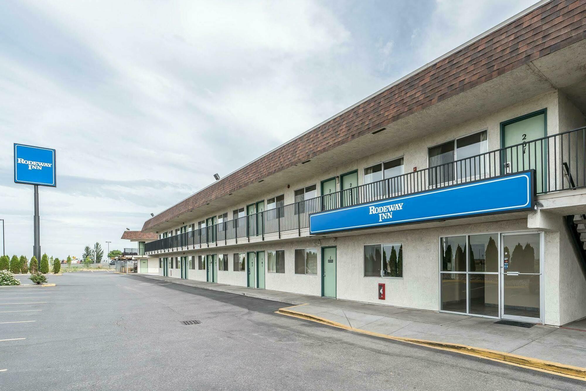 Rodeway Inn Pasco Extérieur photo