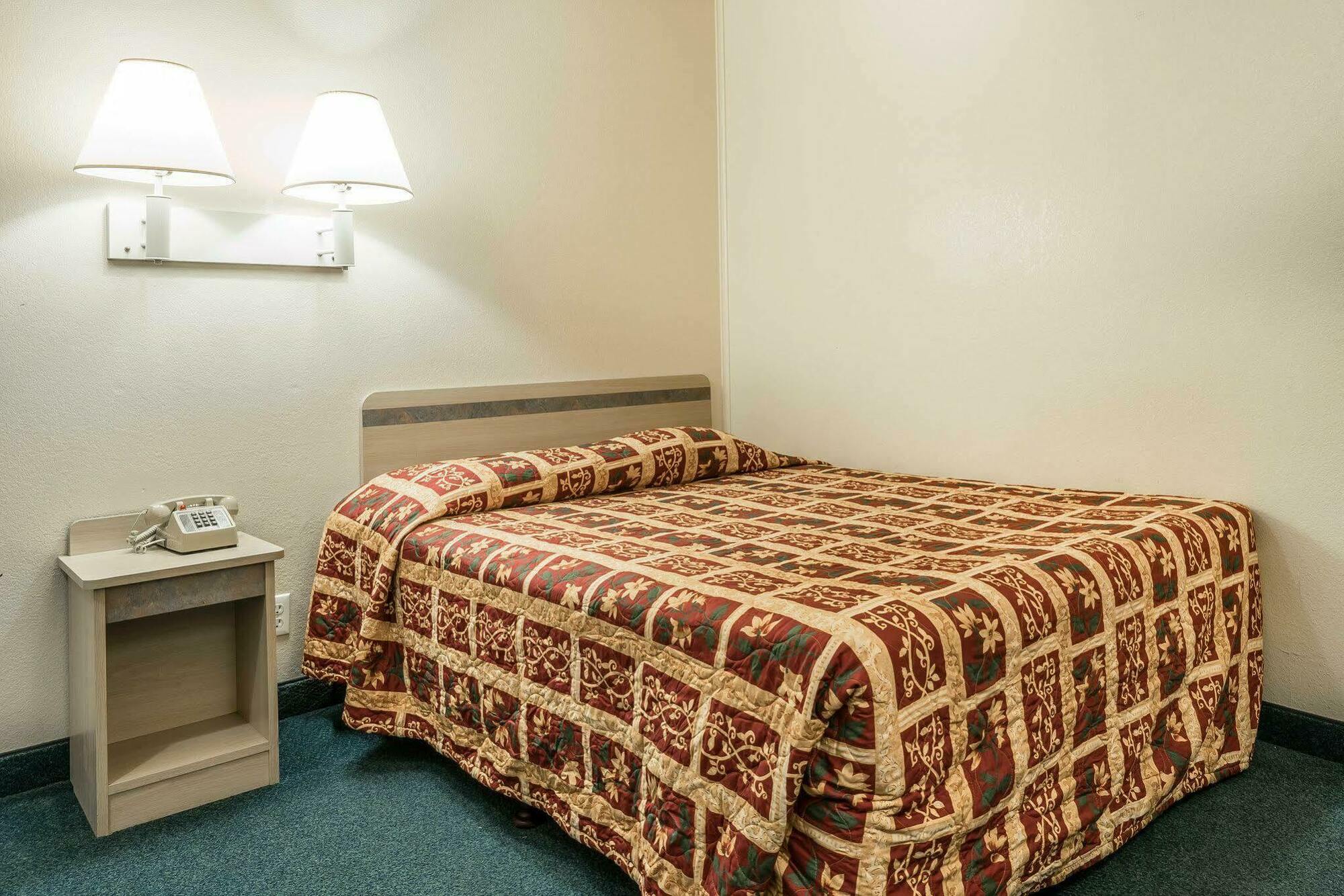 Rodeway Inn Pasco Extérieur photo